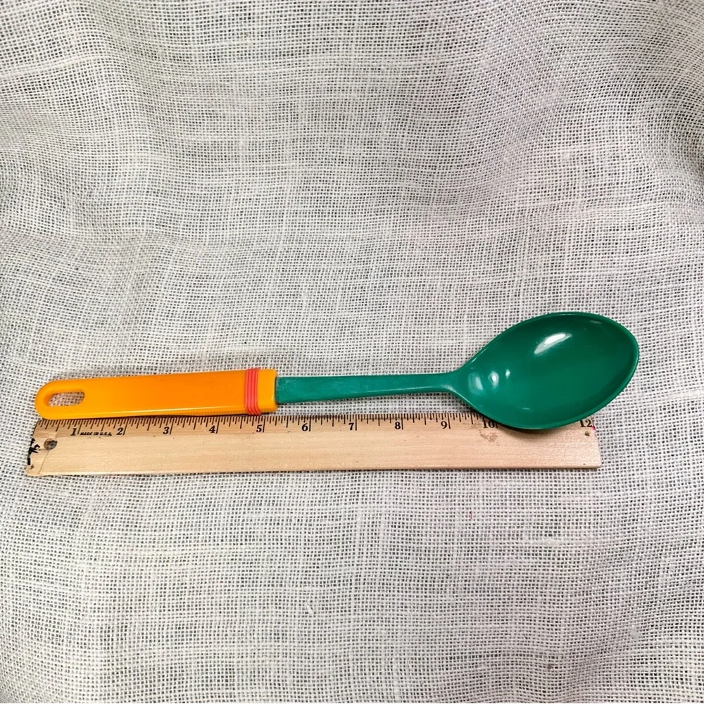 Green and Orange‎ Kitchen Spoon Vibrant Retro 80's